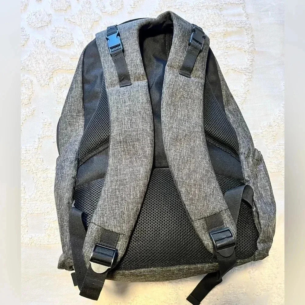 Leke Diaper Backpack - Picture 4 of 5